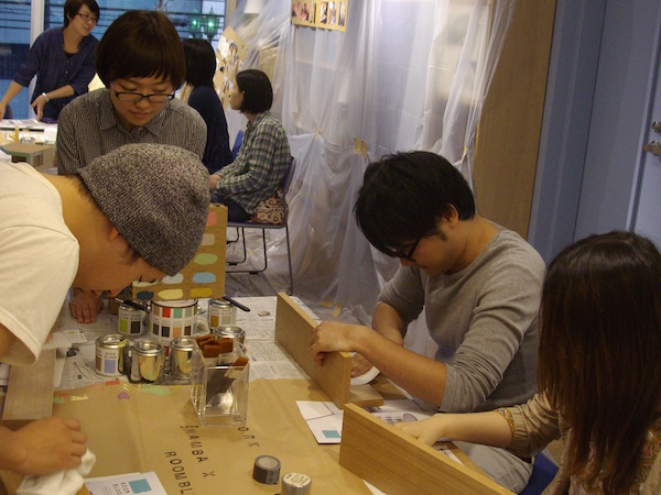 【大阪開催】無印良品の「壁に付けられる家具」を塗ろう！ワークショップ